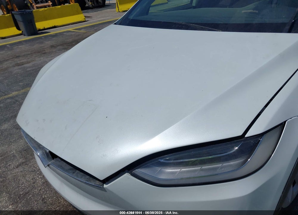 2017 TESLA MODEL X VIN: 5YJXCBE20HF070252