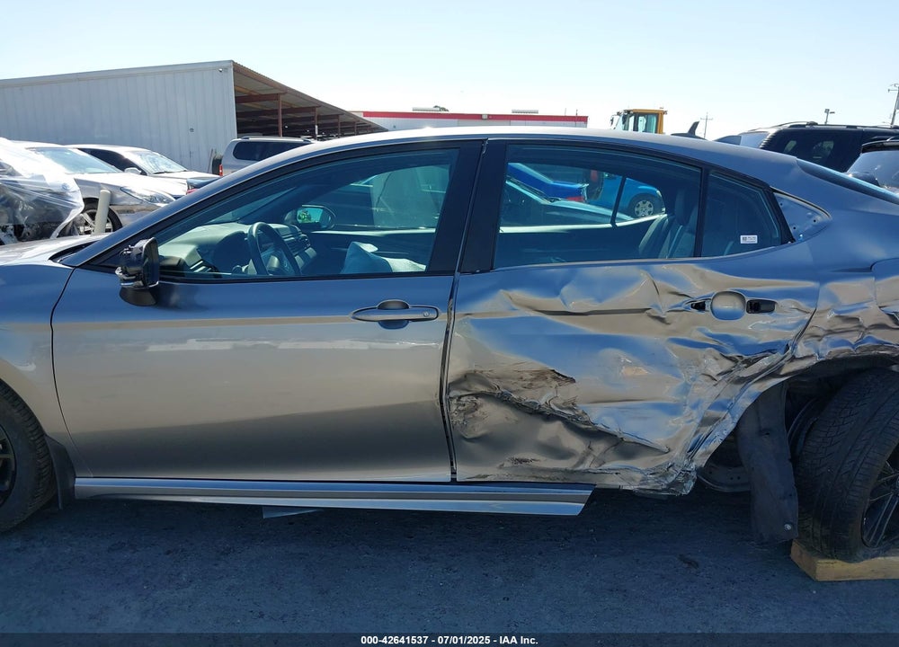 2025 TOYOTA CAMRY VIN: 4T1DAACK6SU563014