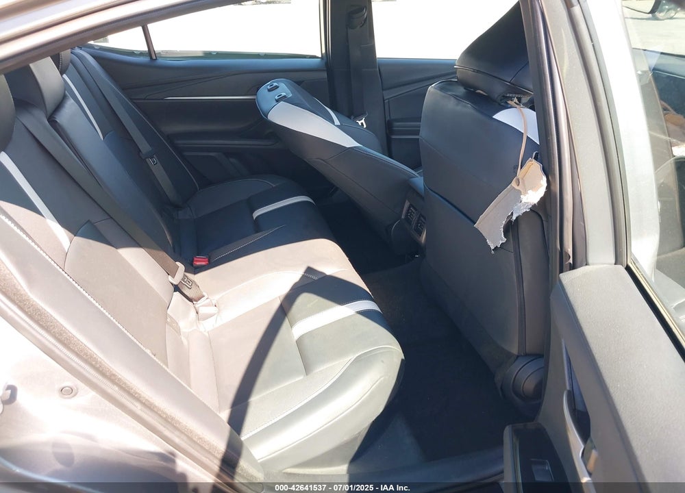 2025 TOYOTA CAMRY VIN: 4T1DAACK6SU563014