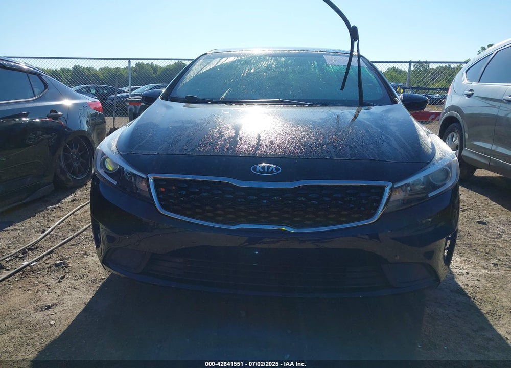 2017 KIA FORTE VIN: 3KPFL4A78HE126730