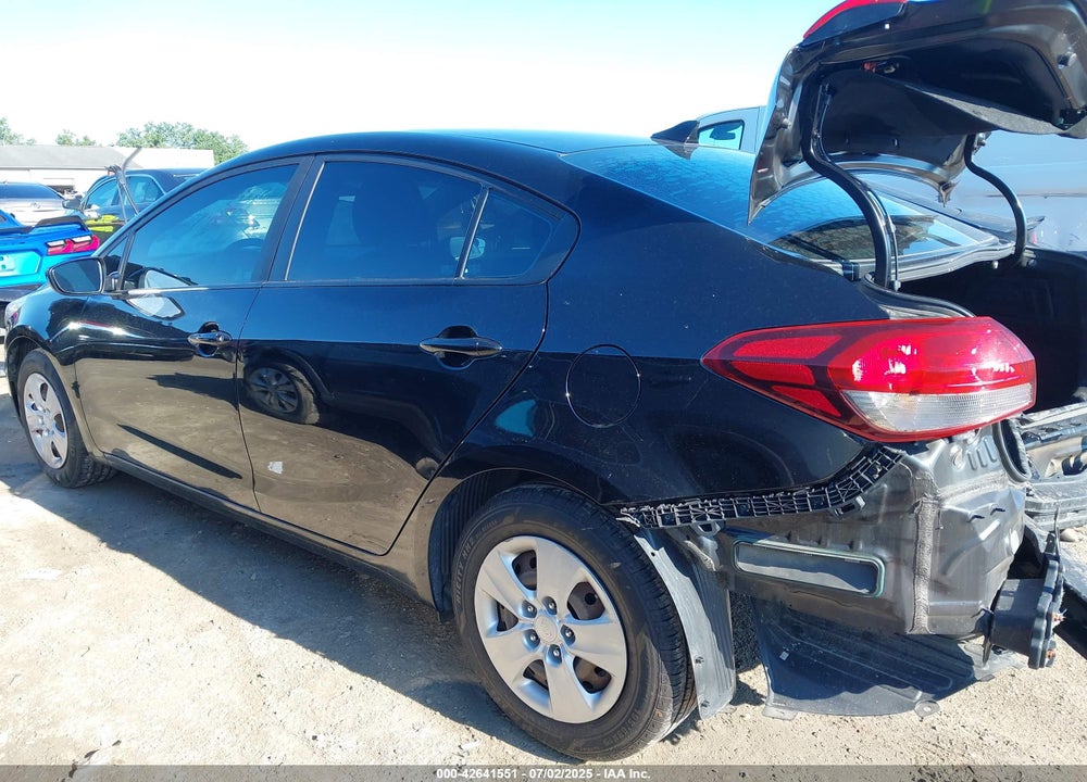 2017 KIA FORTE VIN: 3KPFL4A78HE126730