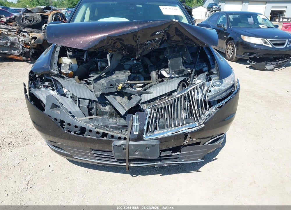 2013 LINCOLN MKT VIN: 2LMHJ5AT1DBL54684