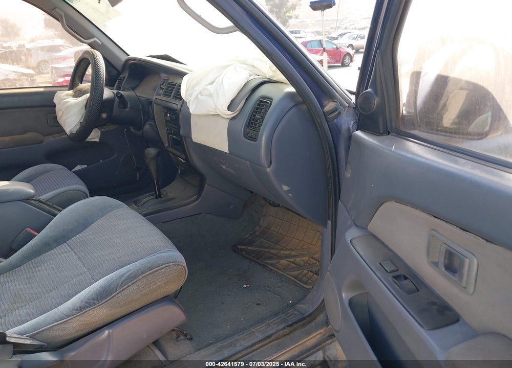 1998 TOYOTA 4RUNNER SR5 V6 VIN: JT3GN86R5W0079991