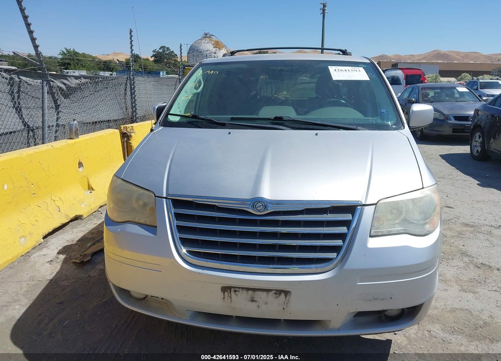 2010 CHRYSLER TOWN & COUNTRY TOURING VIN: 2A4RR5D14AR350892