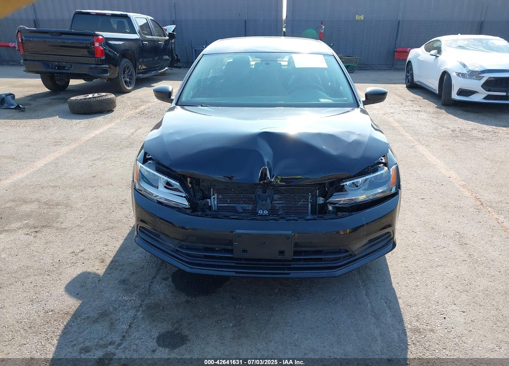 2016 VOLKSWAGEN JETTA VIN: 3VW267AJ2GM303955