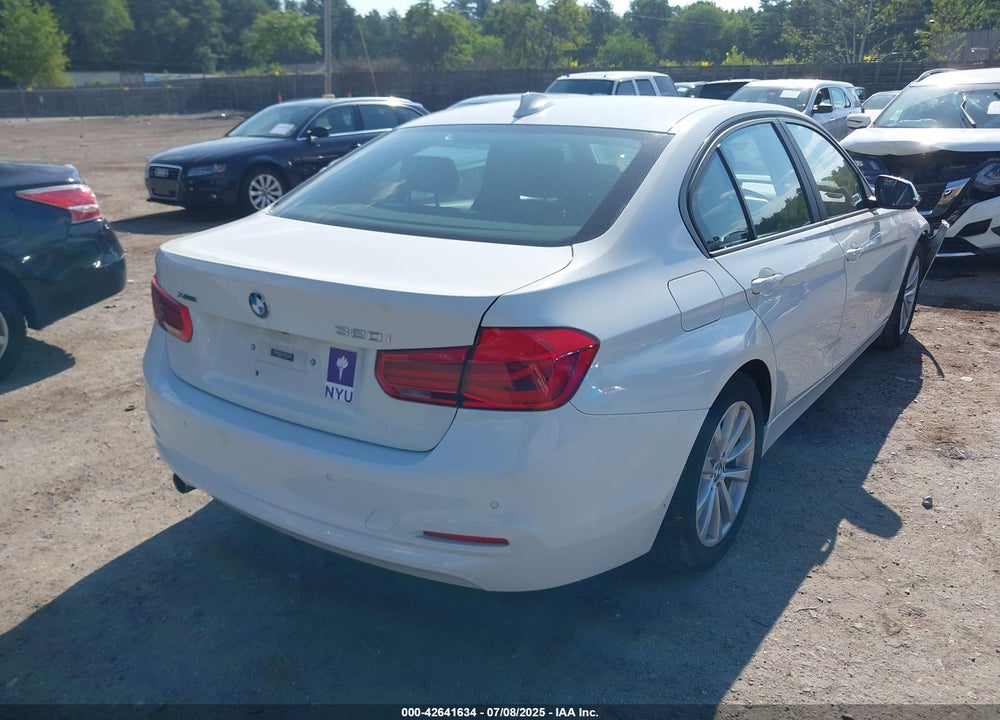 2018 BMW 3 SERIES VIN: WBA8A3C59JA505469
