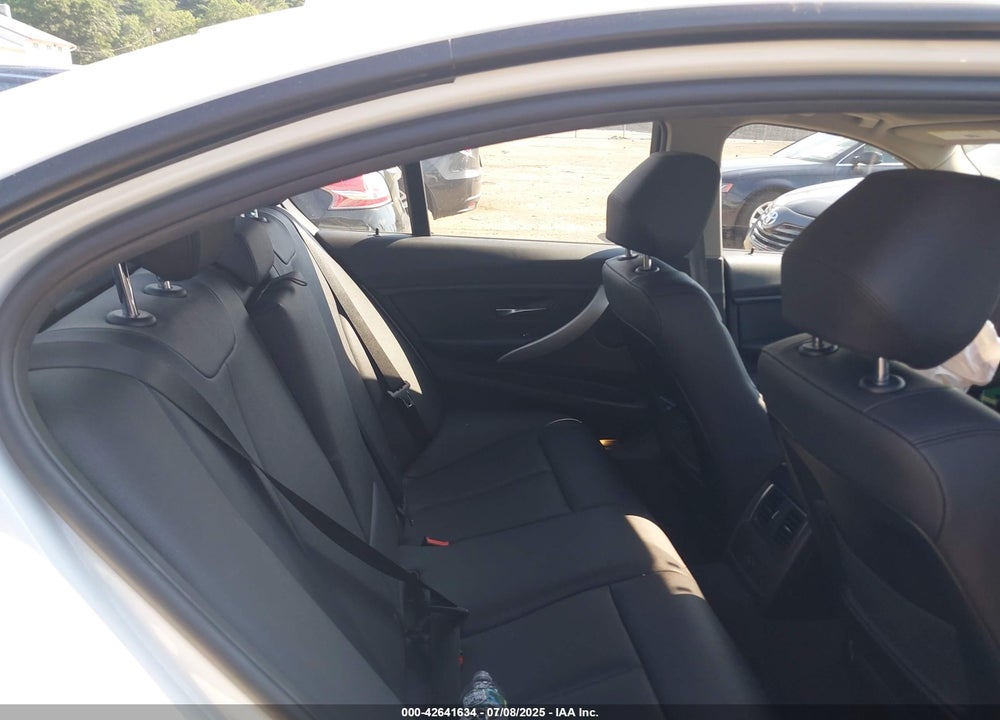 2018 BMW 3 SERIES VIN: WBA8A3C59JA505469
