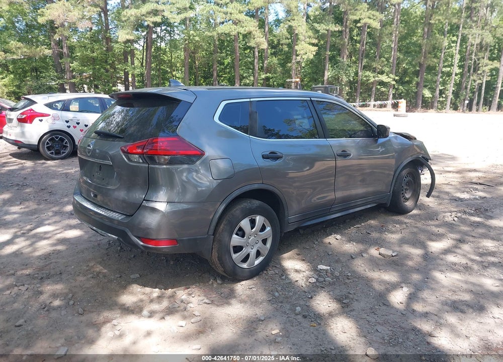2017 NISSAN ROGUE VIN: JN8AT2MT6HW137274