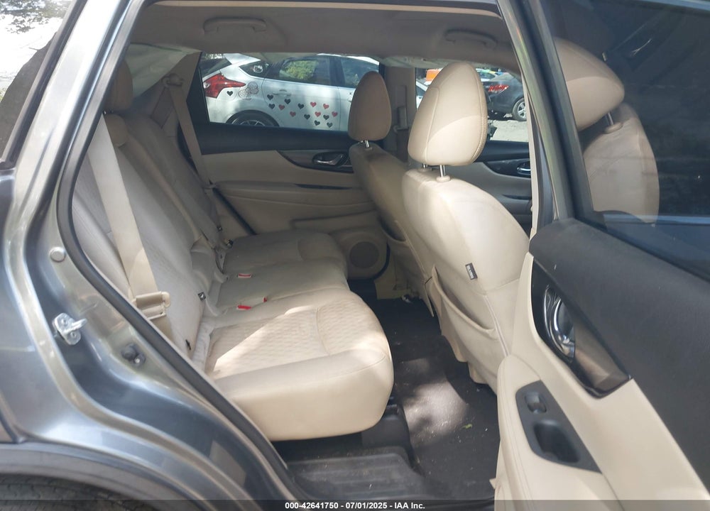 2017 NISSAN ROGUE VIN: JN8AT2MT6HW137274