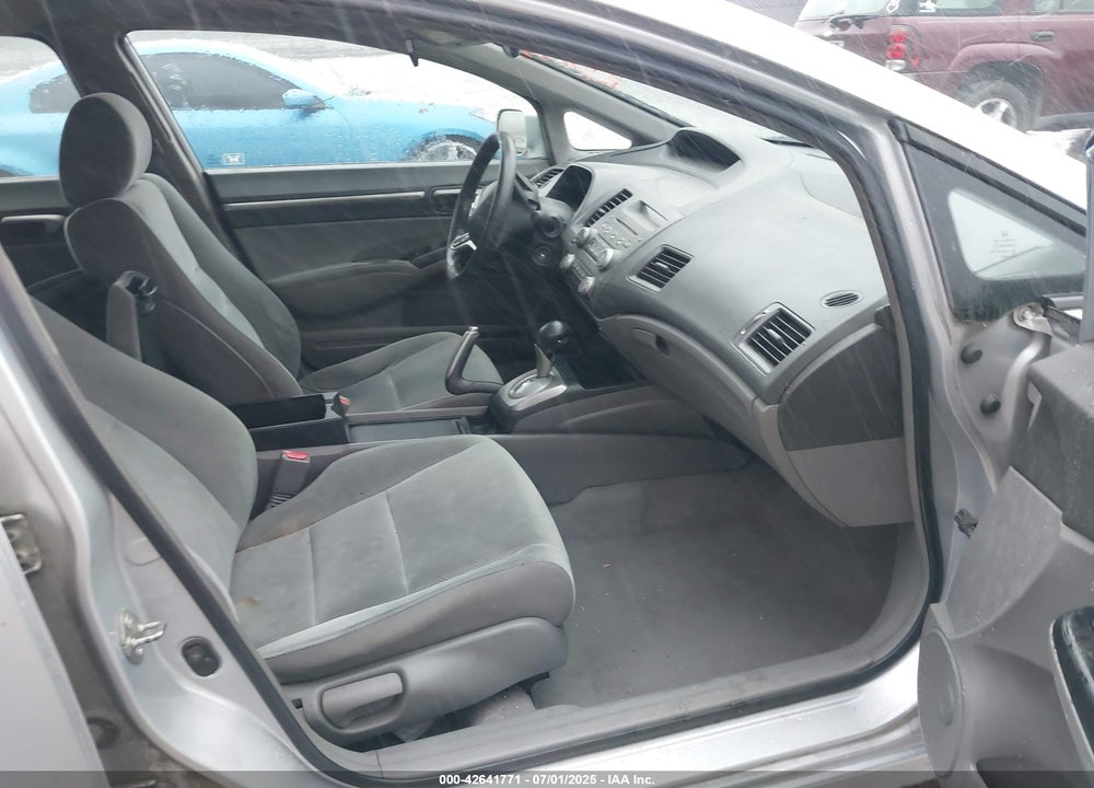 2010 HONDA CIVIC VIN: 2HGFA1F8XAH514480