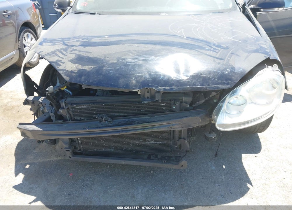 2010 VOLKSWAGEN JETTA VIN: 3VWAZ7AJ8AM073381