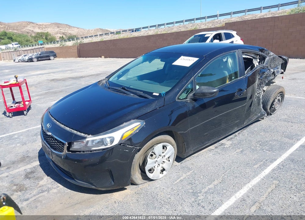 2017 KIA FORTE LX VIN: 3KPFK4A78HE077807