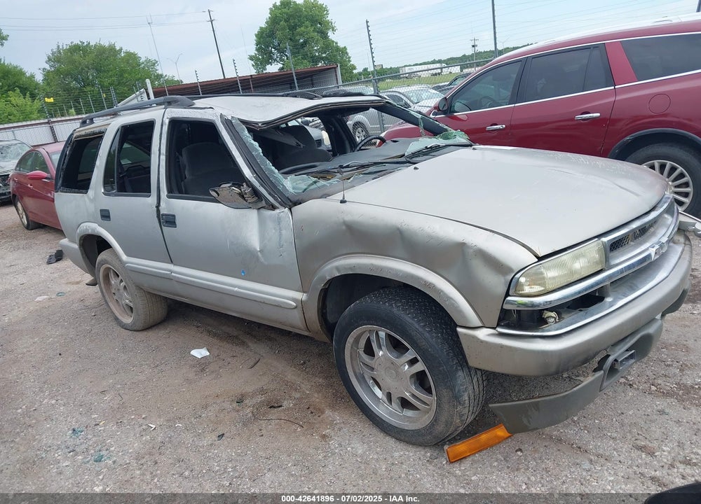 2002 CHEVROLET BLAZER VIN: 1GNCS13W32K135002