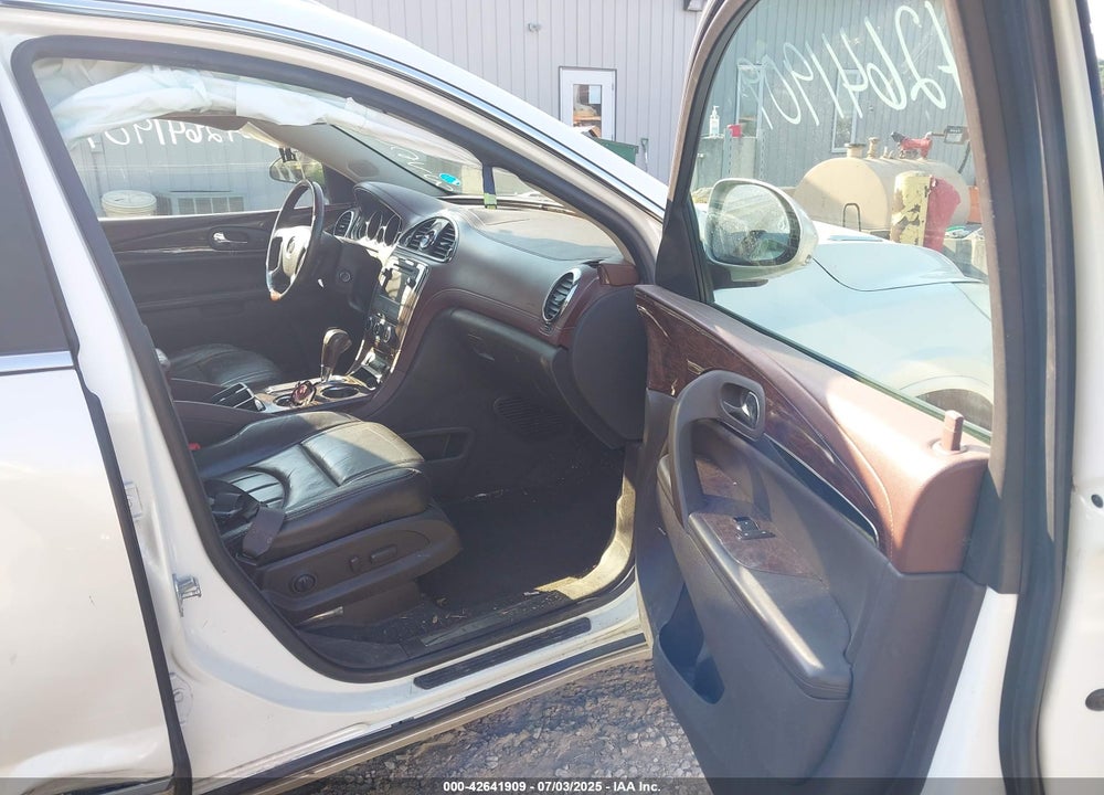2013 BUICK ENCLAVE VIN: 5GAKRDKD4DJ140673