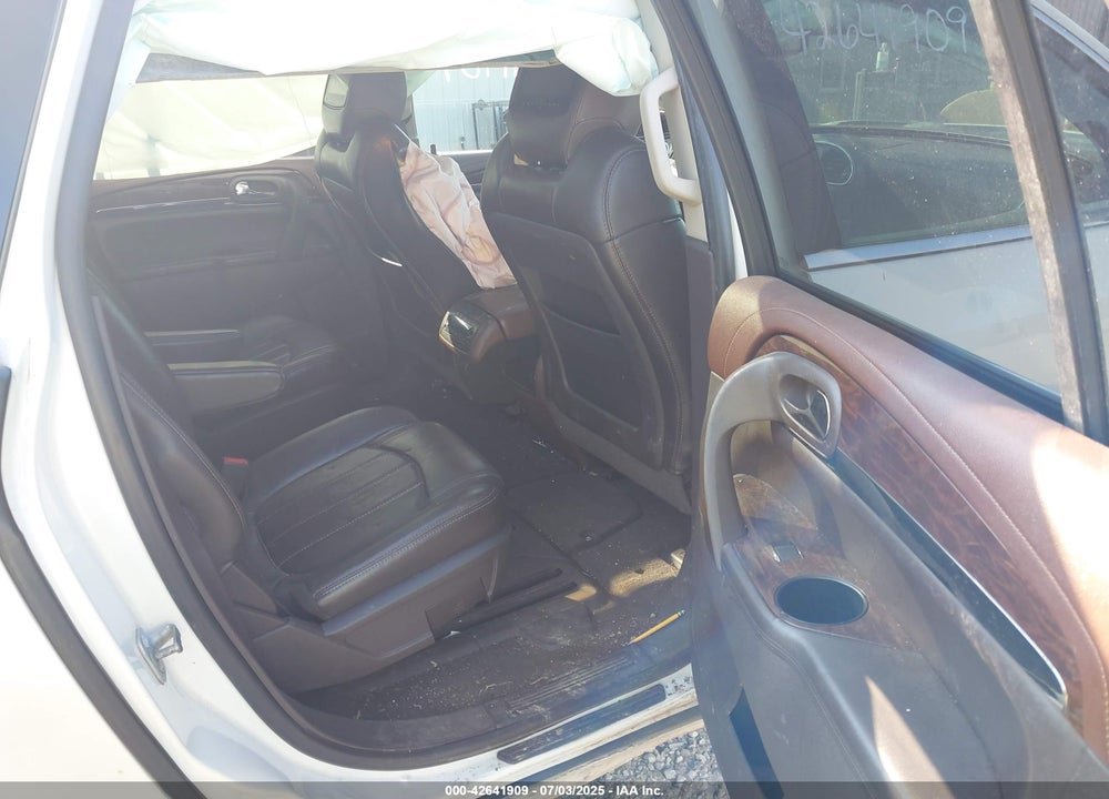 2013 BUICK ENCLAVE VIN: 5GAKRDKD4DJ140673
