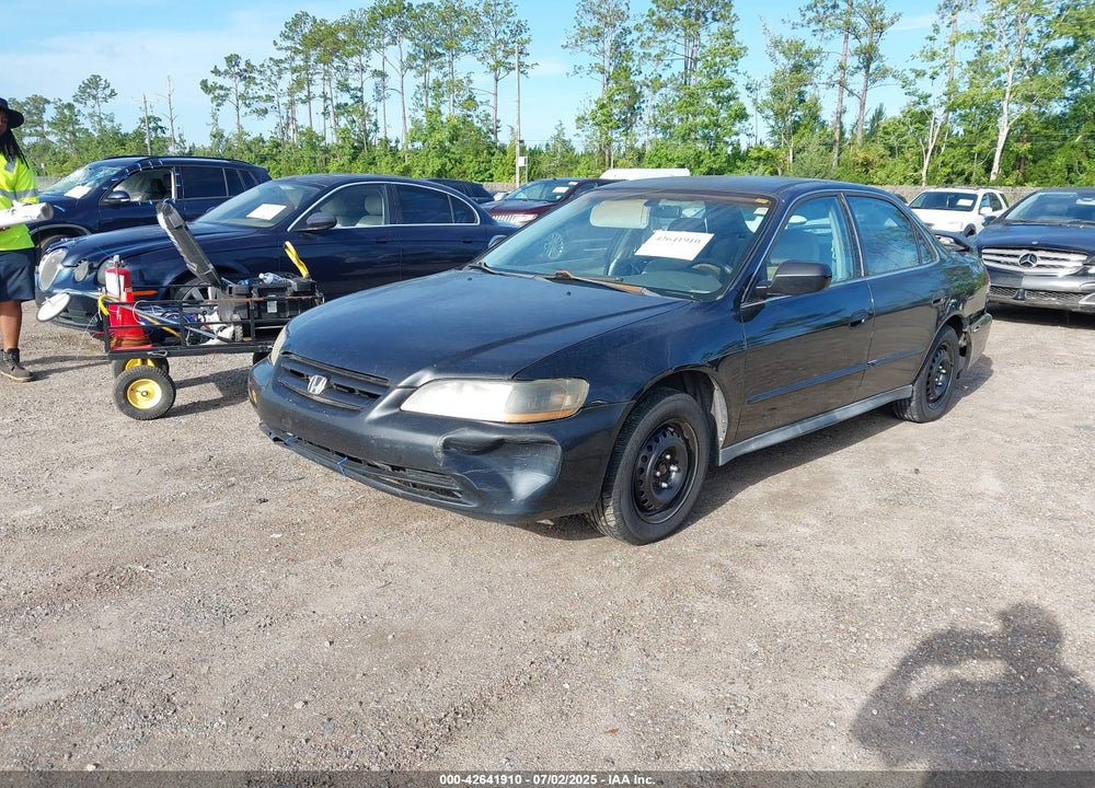 2002 HONDA ACCORD 2.3 LX VIN: 1HGCG65562A135742