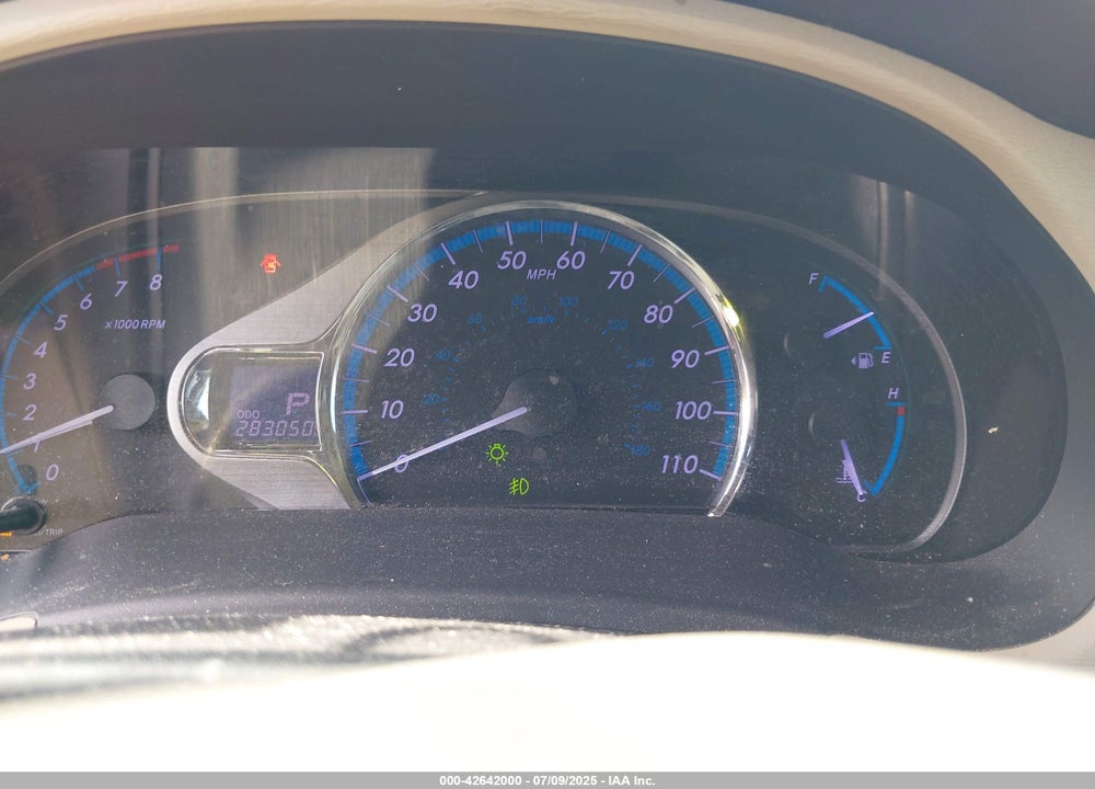 2011 TOYOTA SIENNA VIN: 5TDYK3DC6BS068757