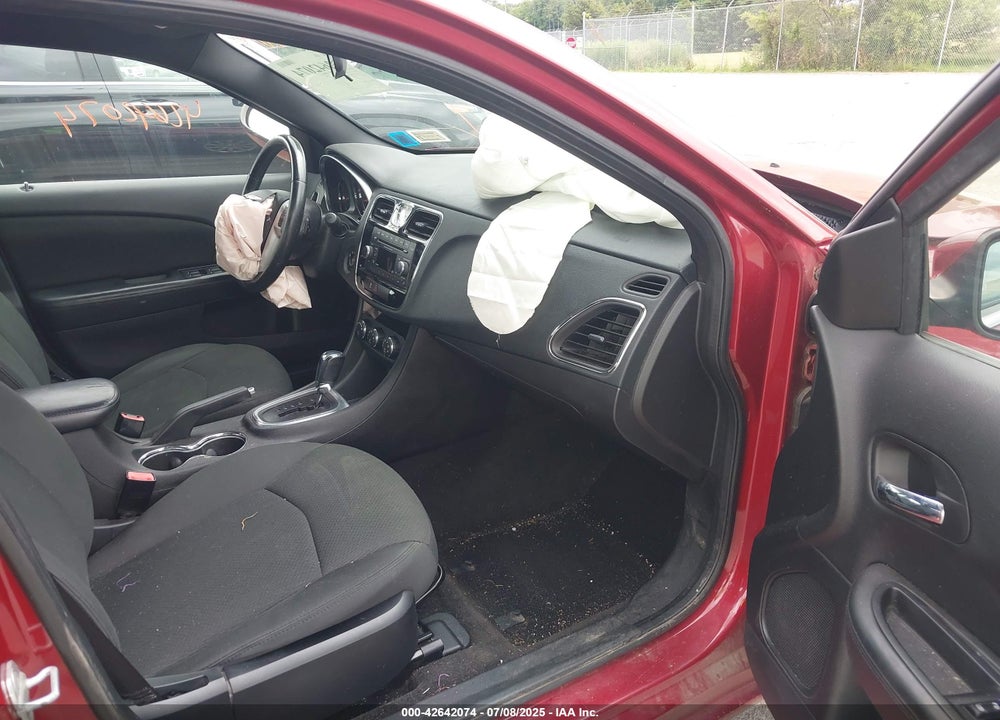 2012 CHRYSLER 200 VIN: 1C3CCBBB3CN129585