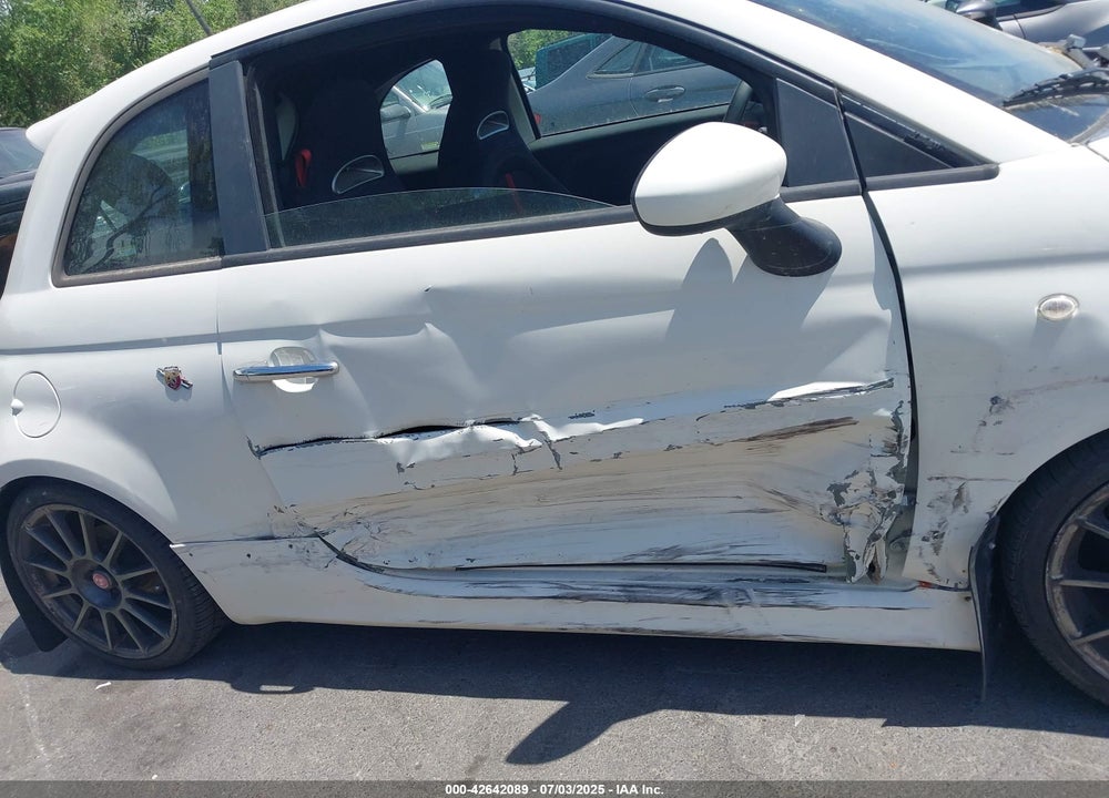 2013 FIAT 500 VIN: 3C3CFFFH5DT733881