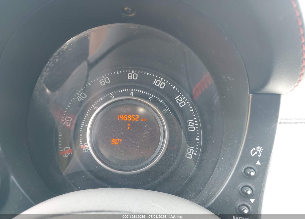 2013 FIAT 500 VIN: 3C3CFFFH5DT733881