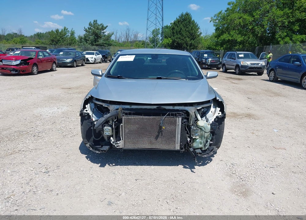 2018 CHEVROLET MALIBU VIN: 1G1ZD5ST1JF172190