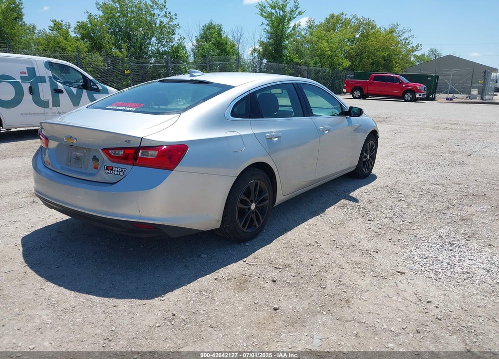 2018 CHEVROLET MALIBU VIN: 1G1ZD5ST1JF172190