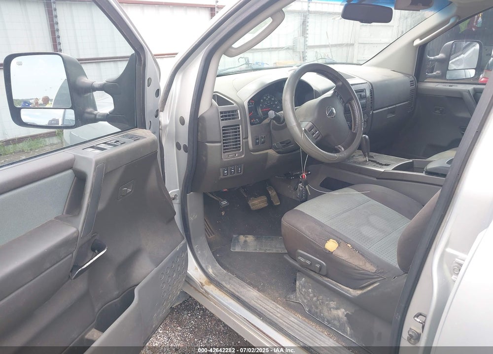 2007 NISSAN TITAN VIN: 1N6AA07B17N237048
