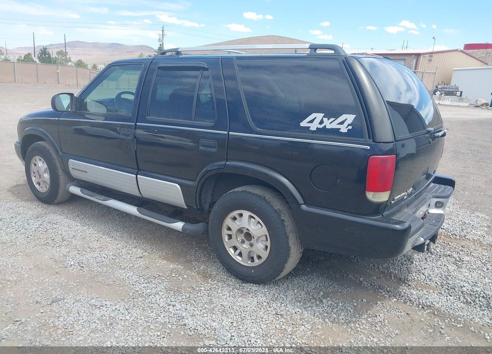 2000 GMC JIMMY JDE W/1SH/1SJ VIN: 1GKDT13WXY2247996