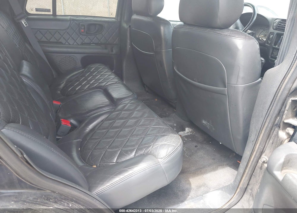 2000 GMC JIMMY JDE W/1SH/1SJ VIN: 1GKDT13WXY2247996