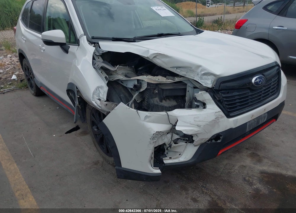 2020 SUBARU FORESTER VIN: JF2SKAMC9LH406833