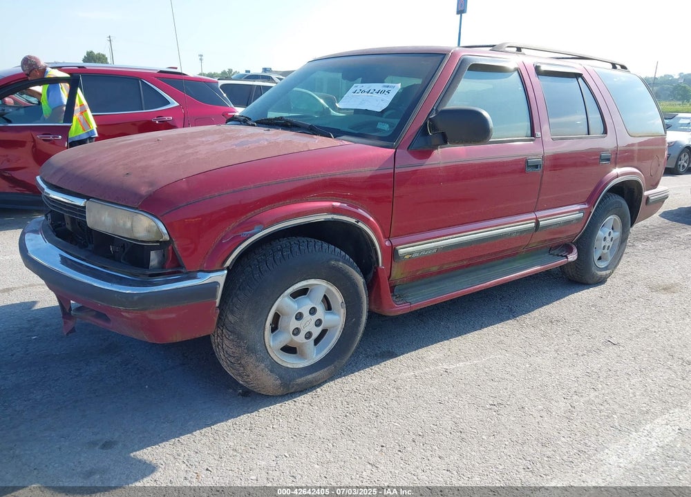1999 CHEVROLET BLAZER LS VIN: 1GNDT13W8X2189355