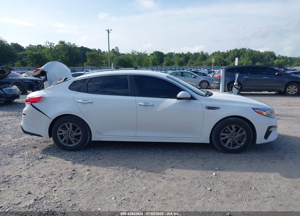 2020 KIA OPTIMA LX VIN: 5XXGT4L30LG390927