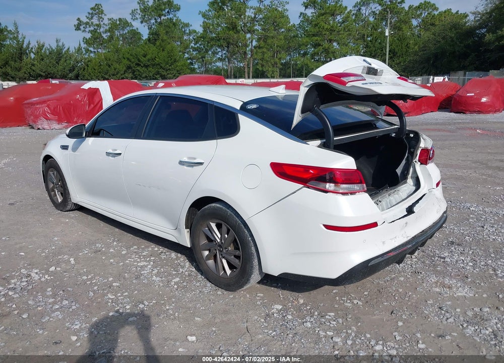 2020 KIA OPTIMA LX VIN: 5XXGT4L30LG390927