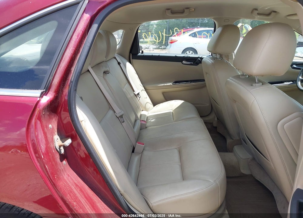 2011 CHEVROLET IMPALA VIN: 2G1WC5EM5B1230322