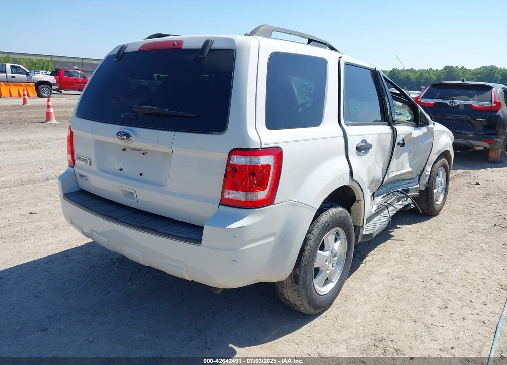 2012 FORD ESCAPE VIN: 1FMCU0D70CKB19194