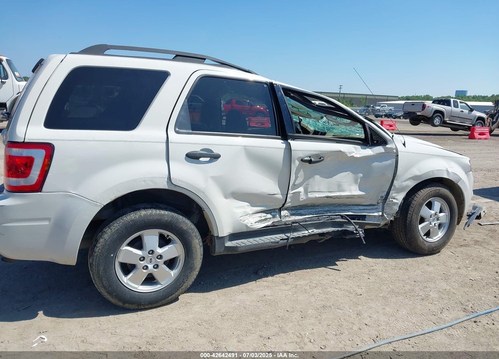 2012 FORD ESCAPE VIN: 1FMCU0D70CKB19194