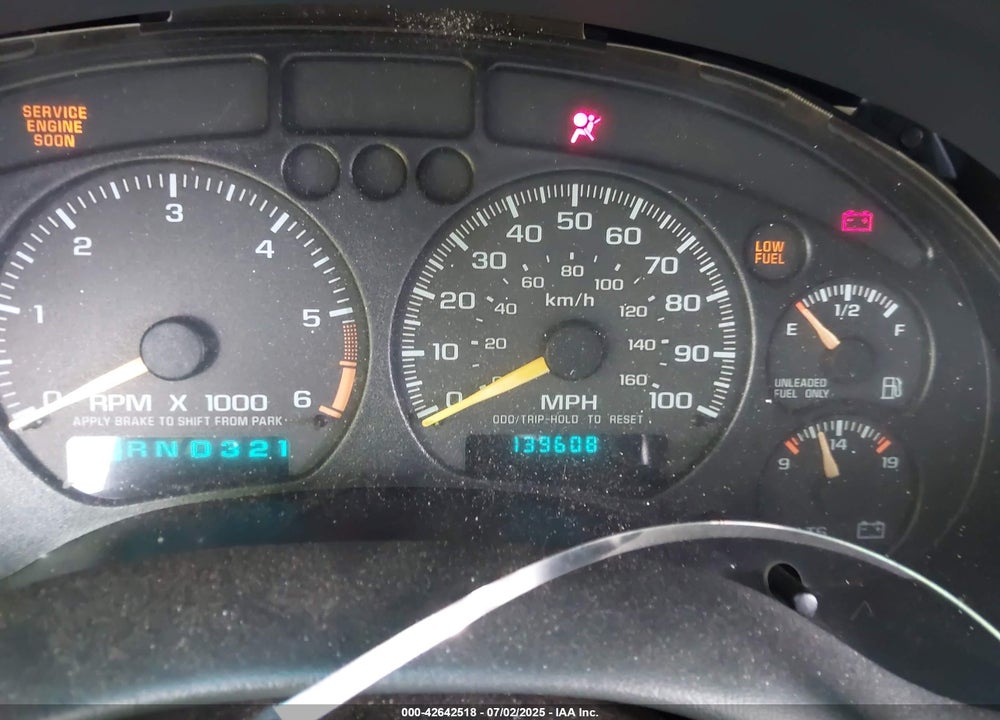 1998 CHEVROLET BLAZER LS VIN: 1GNDT13W3W2192985