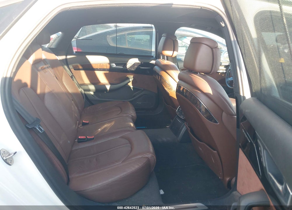 2013 AUDI A8 L VIN: WAURGAFD5DN009804