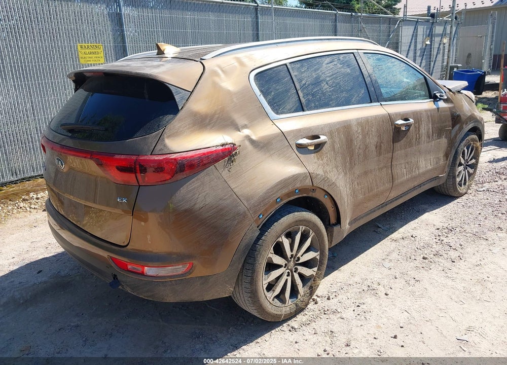 2017 KIA SPORTAGE VIN: KNDPNCAC2H7053408