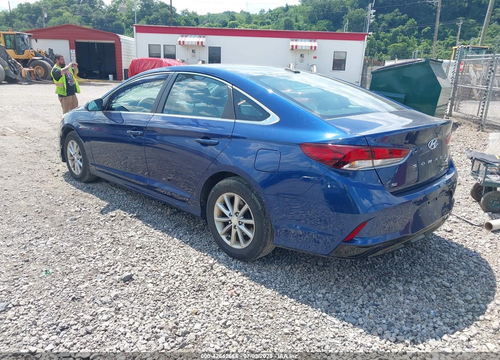 2018 HYUNDAI SONATA VIN: 5NPE24AF1JH618197
