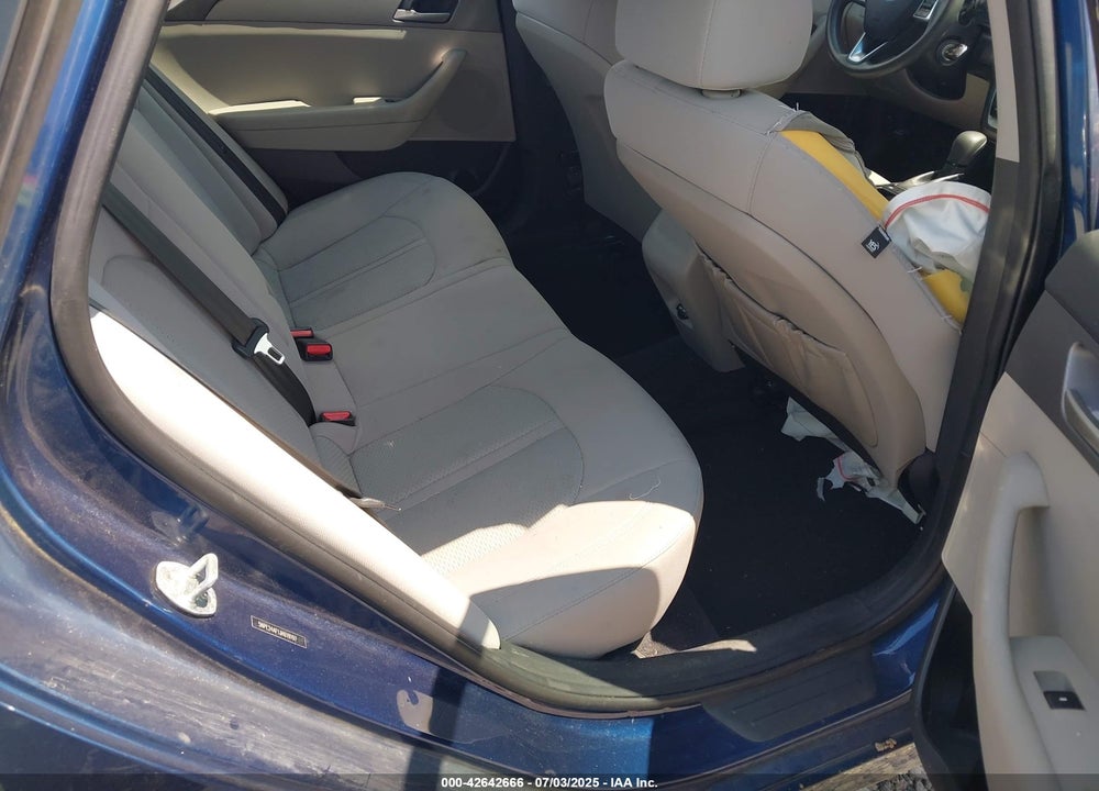 2018 HYUNDAI SONATA VIN: 5NPE24AF1JH618197