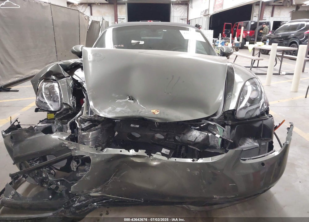 2025 PORSCHE 718 BOXSTER VIN: WP0CB2A85SK226372