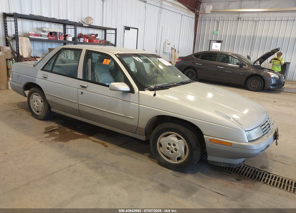 1996 CHEVROLET CORSICA VIN: 1G1LD55M6TY189228