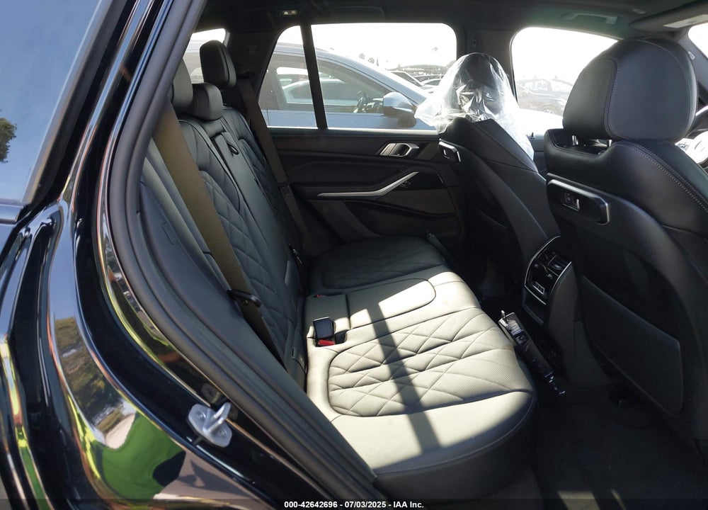 2025 BMW X5 VIN: 5UX13EU00S9Y00376