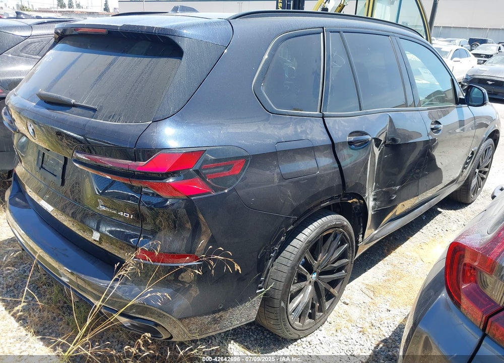 2025 BMW X5 VIN: 5UX13EU00S9Y00376