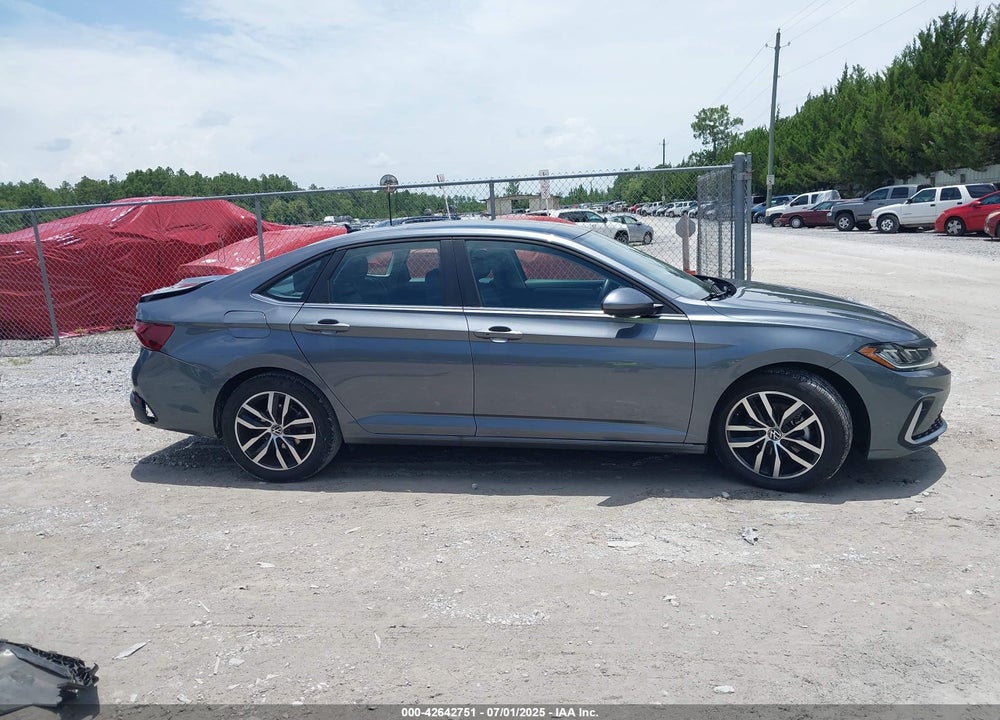 2025 VOLKSWAGEN JETTA 1.5T SE VIN: 3VW7X7BU2SM014319