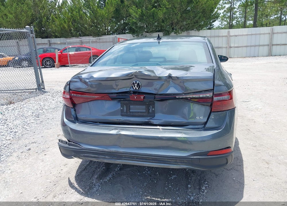 2025 VOLKSWAGEN JETTA 1.5T SE VIN: 3VW7X7BU2SM014319