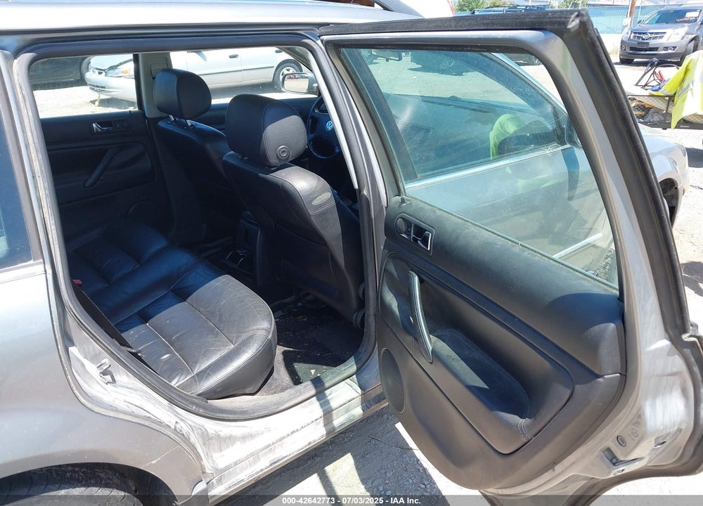 2004 VOLKSWAGEN PASSAT GLS VIN: WVWVD63B74E024668
