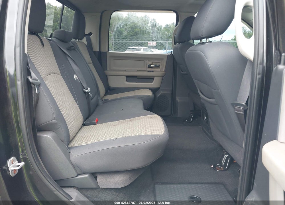 2011 RAM RAM 1500 VIN: 1D7RV1CT3BS605227