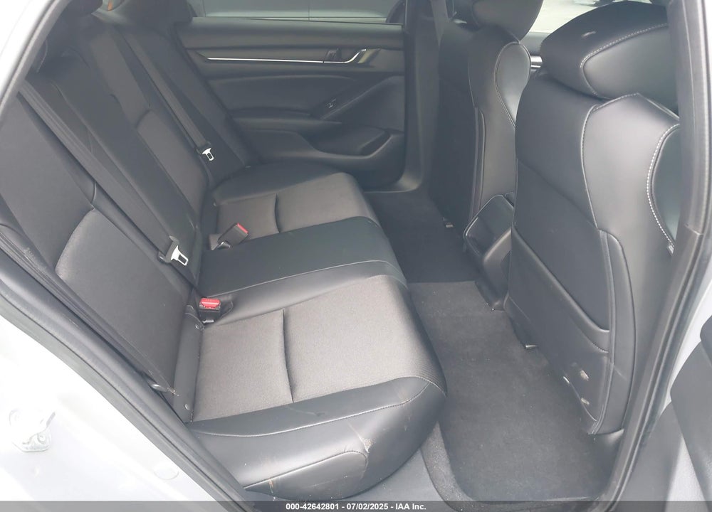 2022 HONDA ACCORD VIN: 1HGCV3F20NA040896